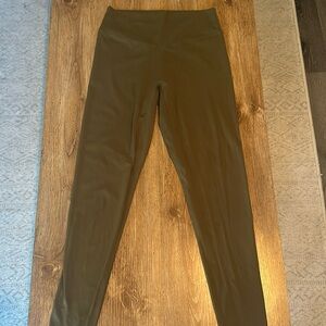 Balance Athletica (now Vitality) Cloud 1 Pants in Olive size large